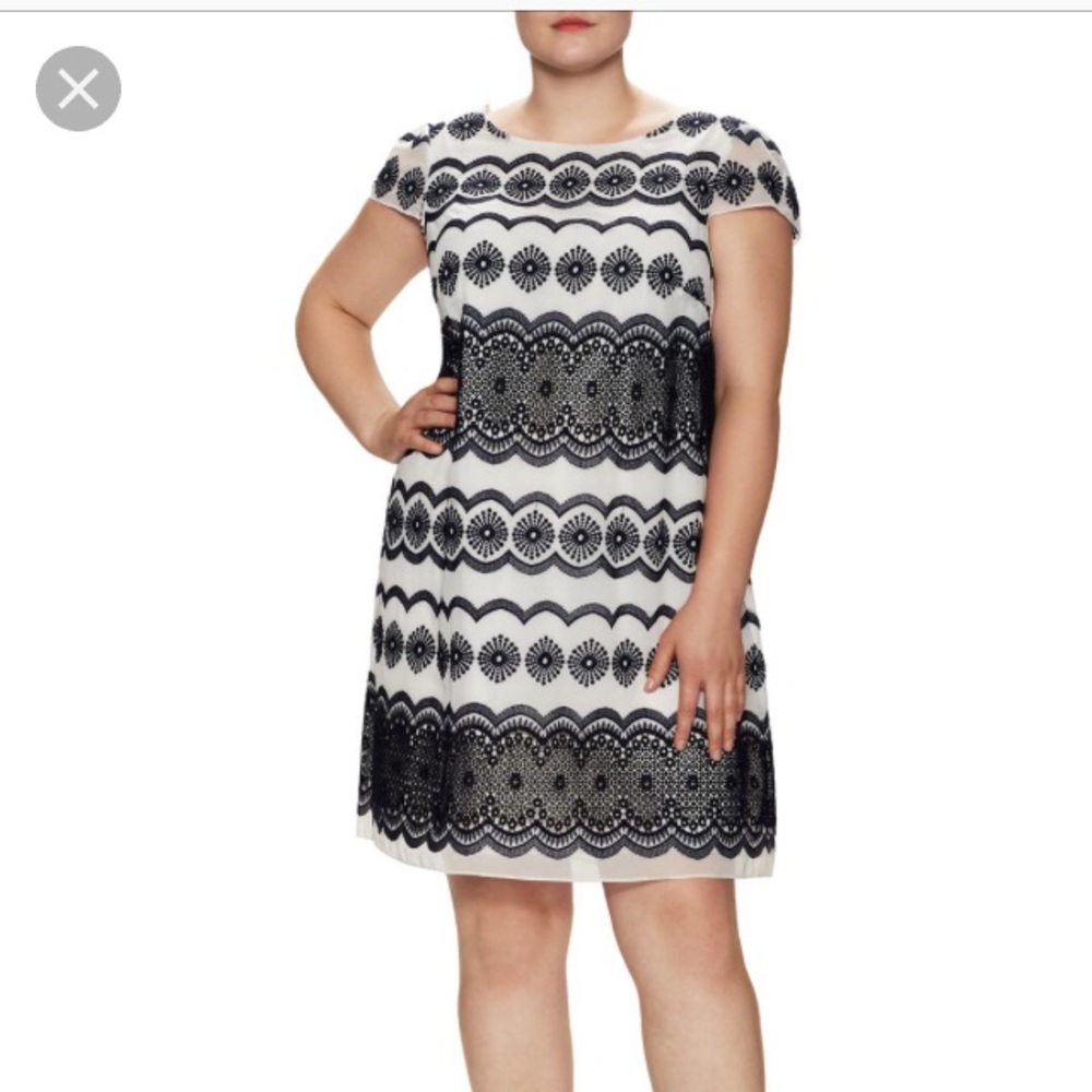 NWT White with blue lace emb dress size 16